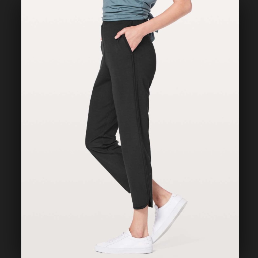 Lululemon Every Movement Pant Size 4